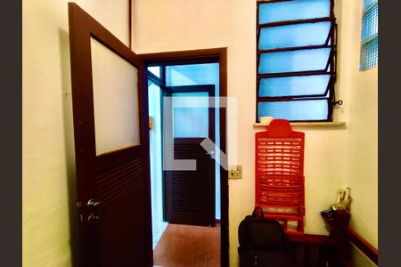 Apartamento à venda com 68m², 2 quartos e 1 vaga Apartamento à venda com 68m², 2 quartos e 1 vagaQuarto serviço
