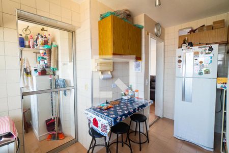 Apartamento à venda com 65m², 2 quartos e 1 vaga Apartamento à venda com 65m², 2 quartos e 1 vagaCozinha