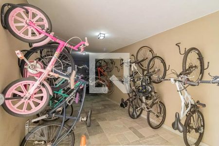 Apartamento à venda com 65m², 2 quartos e 1 vaga Apartamento à venda com 65m², 2 quartos e 1 vagaBicicletário