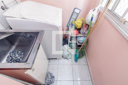 Apartamento à venda com 42m², 2 quartos e sem vagaCozinha e Lavanderia