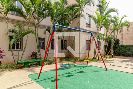 Apartamento à venda com 42m², 2 quartos e sem vagaÁrea comum - Playground