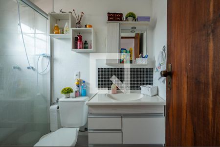 Casa à venda com 160m², 2 quartos e 4 vagas Casa à venda com 160m², 2 quartos e 4 vagasBanheiro 1