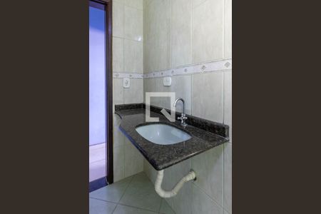 Casa à venda com 120m², 3 quartos e 2 vagasBanheiro 3