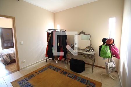 Casa à venda com 400m², 4 quartos e 3 vagasCorredor