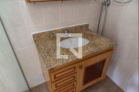 Banheiro de apartamento à venda com 1 quarto, 49m² em Vila Mariana, São Paulo