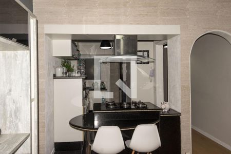 Apartamento à venda com 101m², 2 quartos e sem vagaCozinha