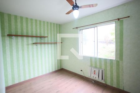 Quarto 1 de apartamento para alugar com 2 quartos, 63m² em Pechincha, Rio de Janeiro