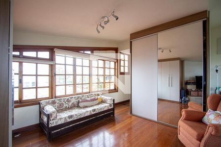 Casa de condomínio à venda com 410m², 7 quartos e 3 vagasSuíte 2