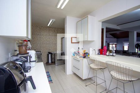 Casa de condomínio à venda com 410m², 7 quartos e 3 vagasCozinha