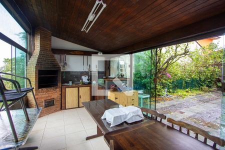 Casa de condomínio à venda com 410m², 7 quartos e 3 vagasÁrea gourmet