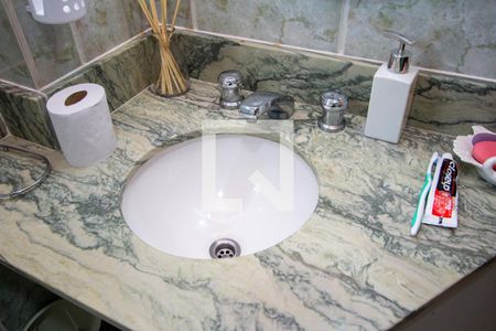 Casa de condomínio à venda com 410m², 7 quartos e 3 vagasBanheiro da Suíte 1