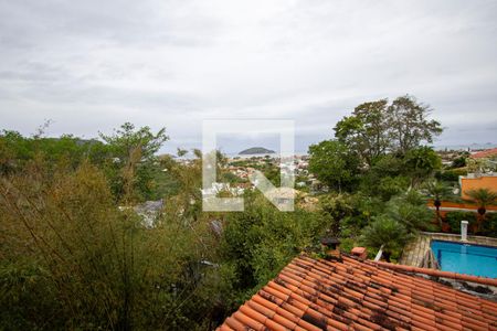 Casa de condomínio à venda com 410m², 7 quartos e 3 vagasVista do Quarto 3