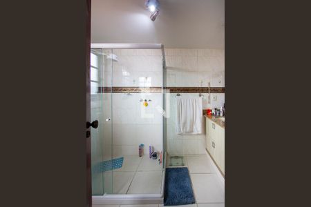 Casa de condomínio à venda com 410m², 7 quartos e 3 vagasBanheiro da Suíte 2