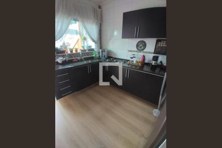 Casa à venda com 150m², 3 quartos e 3 vagas