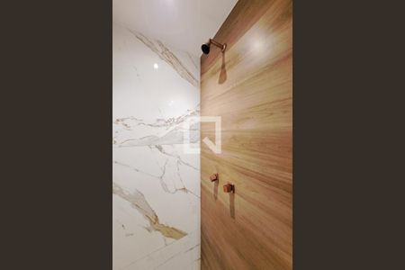 Apartamento à venda com 49m², 2 quartos e 1 vaga Apartamento à venda com 49m², 2 quartos e 1 vagaBanheiro Social