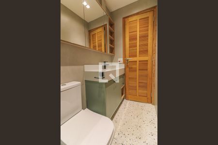 Apartamento à venda com 175m², 2 quartos e 1 vagaSuíte 2 - Banheiro