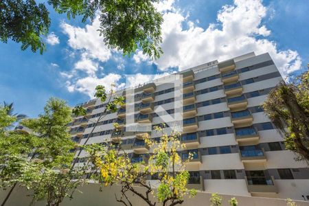 Apartamento à venda com 116m², 3 quartos e 1 vagaFachada