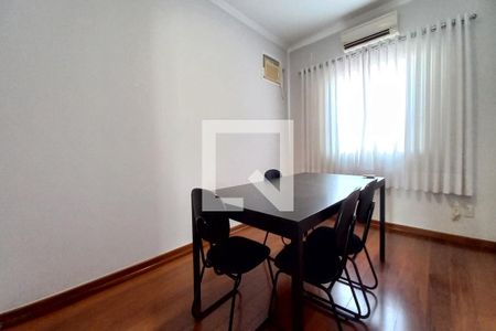Casa à venda com 265m², 5 quartos e 4 vagas Casa à venda com 265m², 5 quartos e 4 vagasQuarto 5