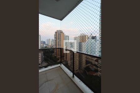 Apartamento à venda com 238m², 4 quartos e 4 vagasSacada