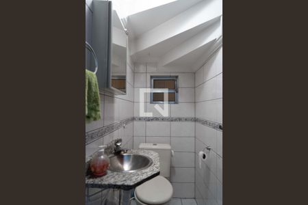 Casa à venda com 175m², 3 quartos e 4 vagasBanheiro 2