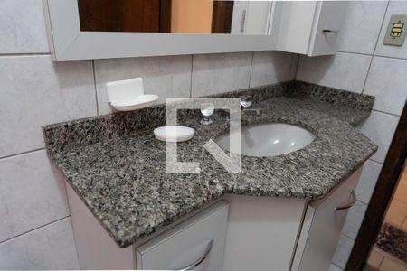 Casa à venda com 175m², 3 quartos e 4 vagasBanheiro