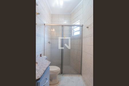 Casa à venda com 175m², 3 quartos e 4 vagasBanheiro da Suíte