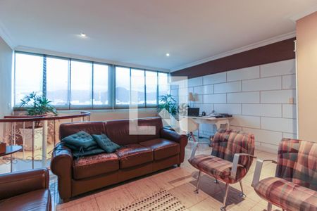 Apartamento à venda com 250m², 3 quartos e 2 vagas Apartamento à venda com 250m², 3 quartos e 2 vagasSala 2