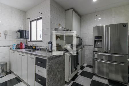 Apartamento à venda com 250m², 3 quartos e 2 vagas Apartamento à venda com 250m², 3 quartos e 2 vagasCozinha