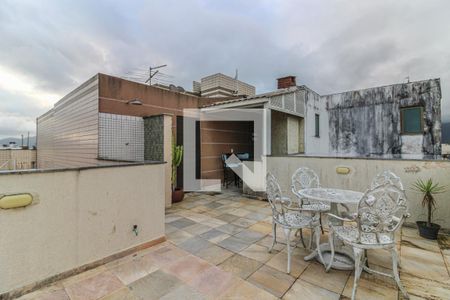 Apartamento à venda com 250m², 3 quartos e 2 vagas Apartamento à venda com 250m², 3 quartos e 2 vagasTerraço