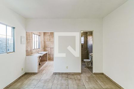 Sala de casa para alugar com 1 quarto, 60m² em Jardim Lucia, São Paulo
