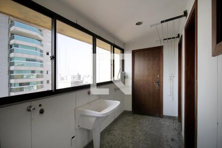 Apartamento para alugar com 250m², 4 quartos e 3 vagasÁrea de Serviço