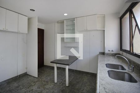 Apartamento para alugar com 250m², 4 quartos e 3 vagasCozinha