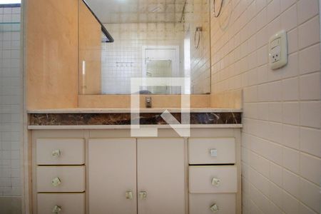 Apartamento para alugar com 250m², 4 quartos e 3 vagasBanheiro da Suíte 2