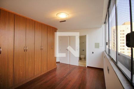 Apartamento para alugar com 250m², 4 quartos e 3 vagasSuite 2 – 2º andar