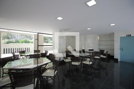 Apartamento para alugar com 250m², 4 quartos e 3 vagasÁrea comum - Salão de festas