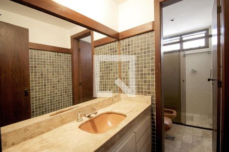 Apartamento para alugar com 250m², 4 quartos e 3 vagasBanheiro