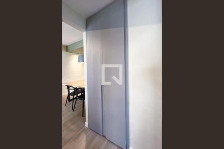 Corredor de apartamento para alugar com 1 quarto, 45m² em Itaim Bibi, São Paulo