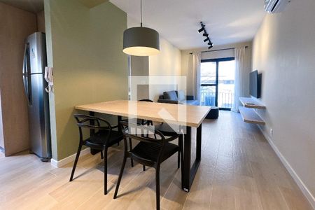 Sala de apartamento para alugar com 1 quarto, 45m² em Itaim Bibi, São Paulo