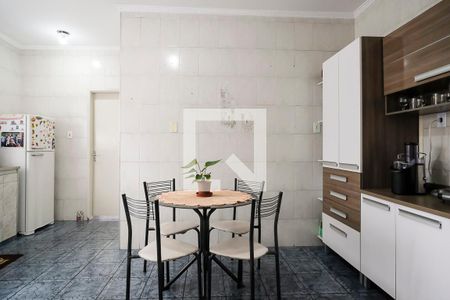 Casa à venda com 481m², 2 quartos e 4 vagasCozinha