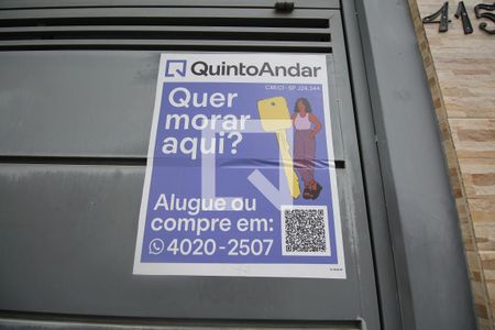 Casa à venda com 330m², 2 quartos e 8 vagasPlaquinha