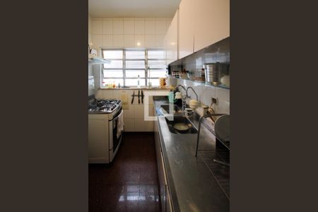 Casa à venda com 251m², 3 quartos e 4 vagasCozinha