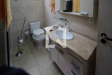 Casa à venda com 251m², 3 quartos e 4 vagasSuíte 2