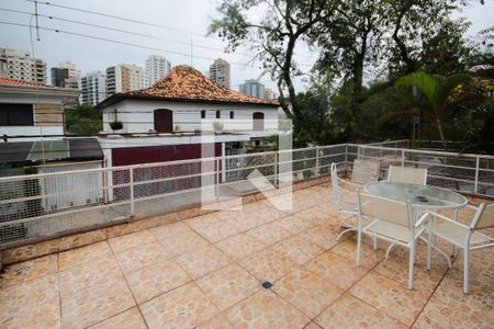 Casa à venda com 251m², 3 quartos e 4 vagasSala - Sacada
