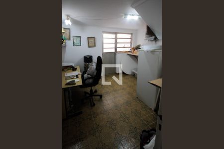 Casa à venda com 251m², 3 quartos e 4 vagasÁrea de Serviço - Quarto