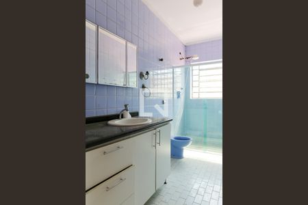 Casa à venda com 206m², 3 quartos e 1 vaga Casa à venda com 206m², 3 quartos e 1 vagaBanheiro Social