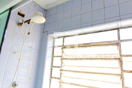 Casa à venda com 206m², 3 quartos e 1 vaga Casa à venda com 206m², 3 quartos e 1 vagaBanheiro Social