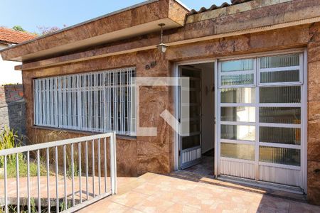 Casa à venda com 206m², 3 quartos e 1 vaga Casa à venda com 206m², 3 quartos e 1 vagaEntrada