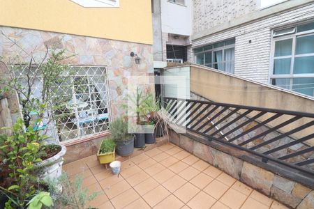 Casa à venda com 150m², 3 quartos e 1 vagaQuintal