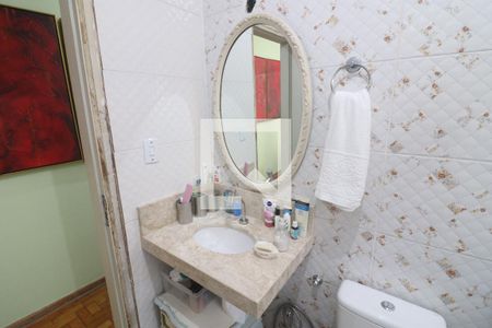 Casa à venda com 150m², 3 quartos e 1 vagaBanheiro