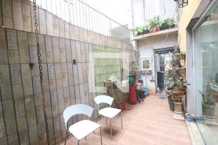 Casa à venda com 150m², 3 quartos e 1 vagaÁrea de Serviço